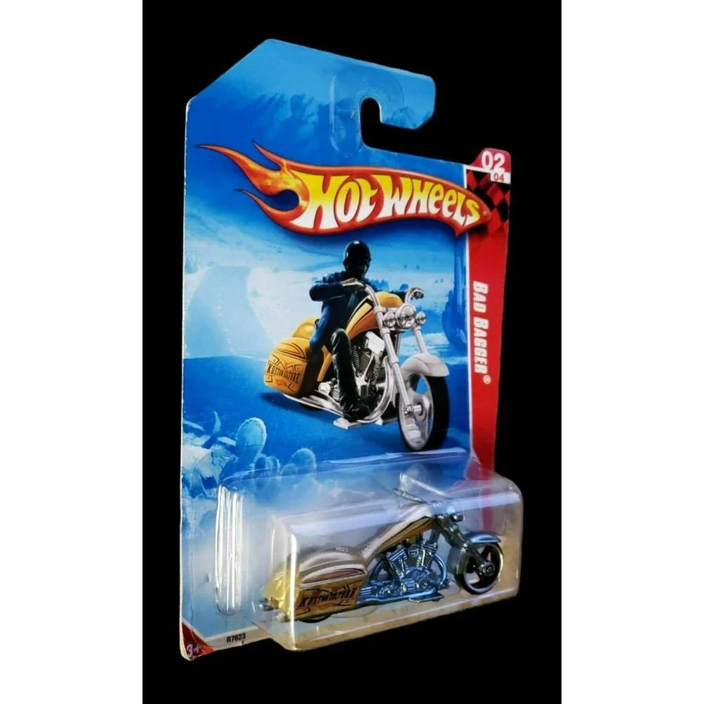 2012 Hot Wheels BAD BAGGER HW CITY WORKS '12 #137 & HIGHWAY '10 #194 LOT Of 2